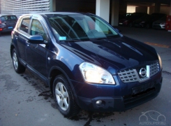 Nissan Qashqai  2009 .