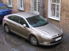 Citroen C5  2009 .